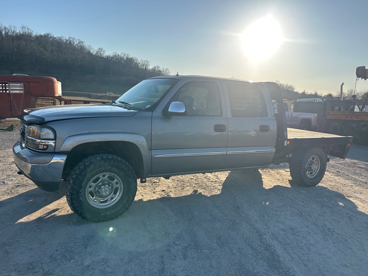 2002-gmc-1500hd-image-5