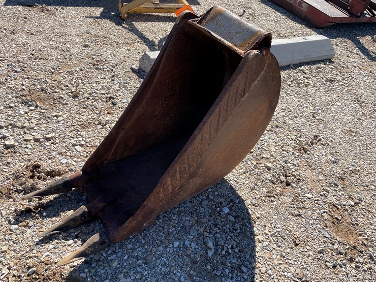#3278-•-backhoe-buckets-image-53