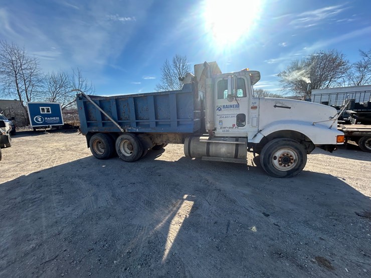 1994-international-9400-image-36