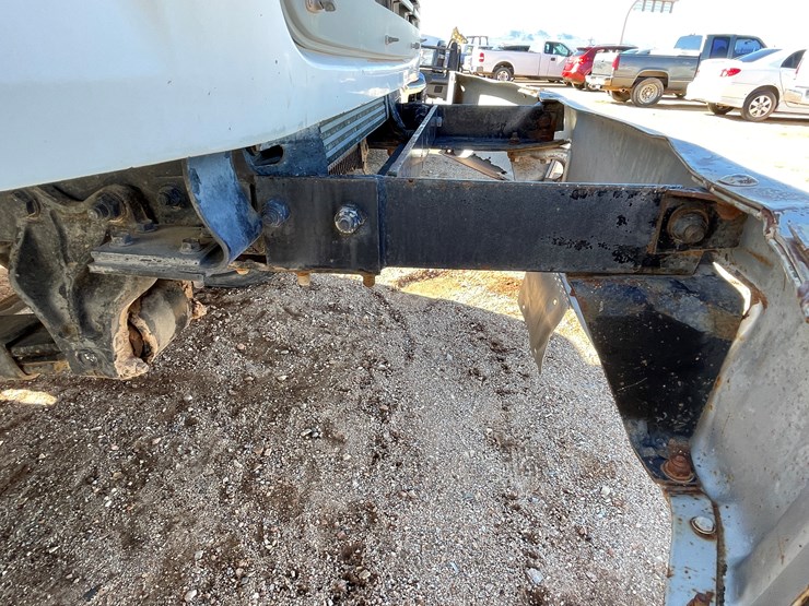 1996-freightliner-fl80-image-41