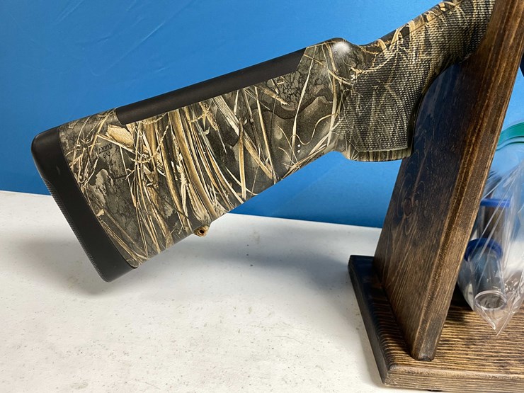 #2775-•-stoeger-m3500-12-ga.-semi-auto-shotgun,-sn:-75-h24yt-011536-image-8