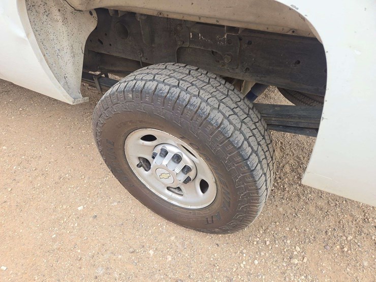 2009-chevrolet-silverado-2500-image-6