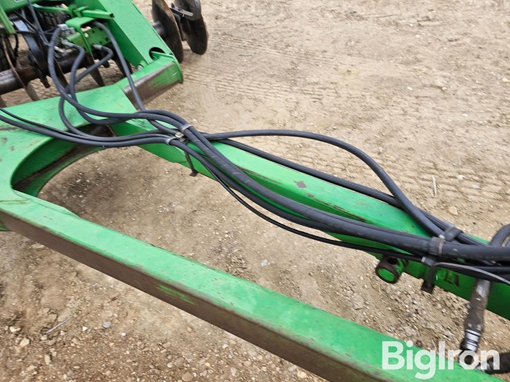 john-deere-635-image-15