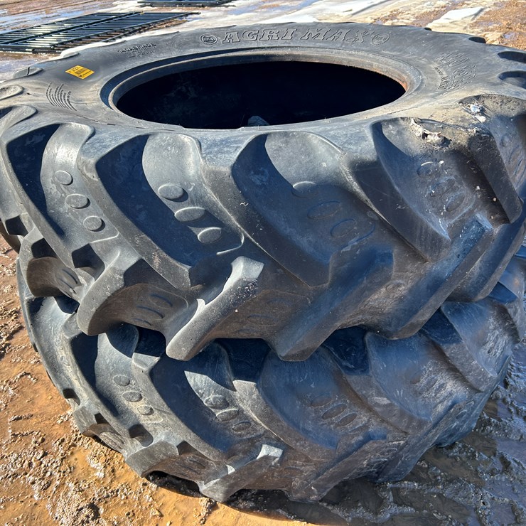 #37271 • Lot of (2) Agri Max 420/85R30 Tractor Tires