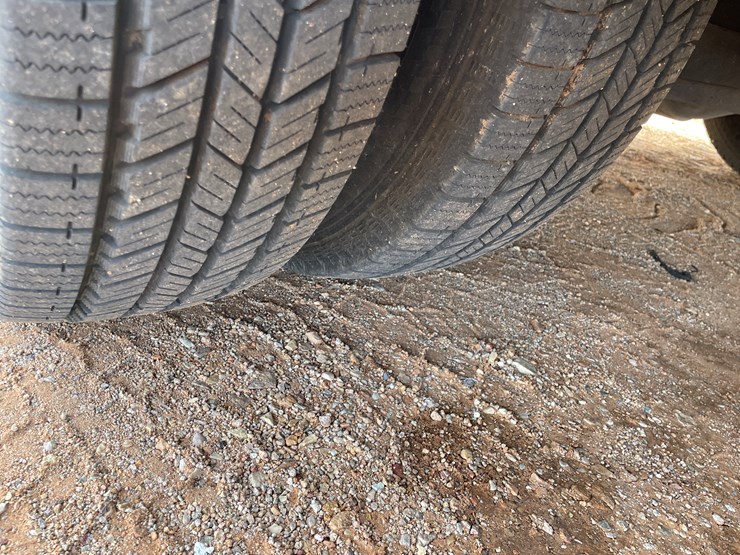 2009-ford-e350-image-37