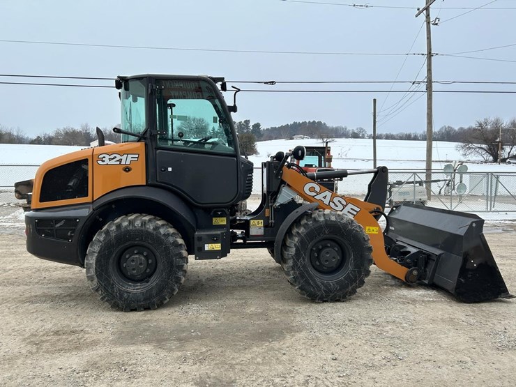 2023-case-321f-image-5