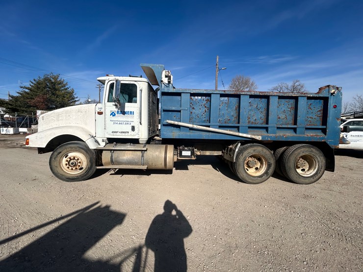 1994-international-9400-image-17