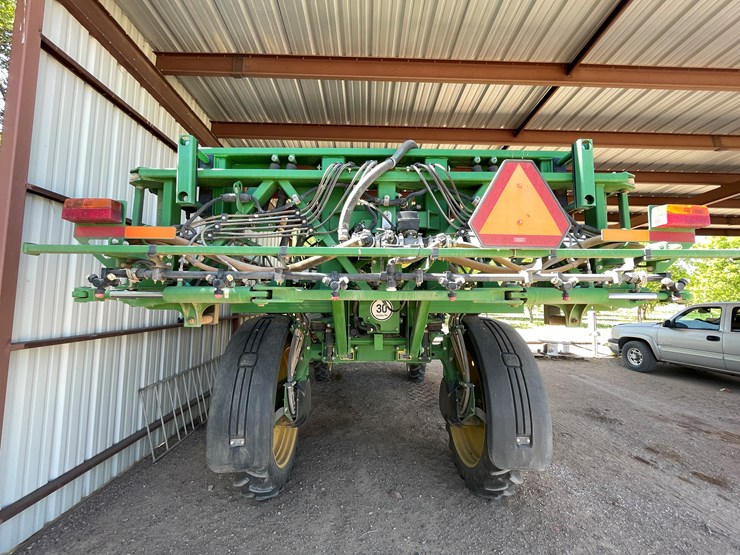 2019-john-deere-r4023-image-11