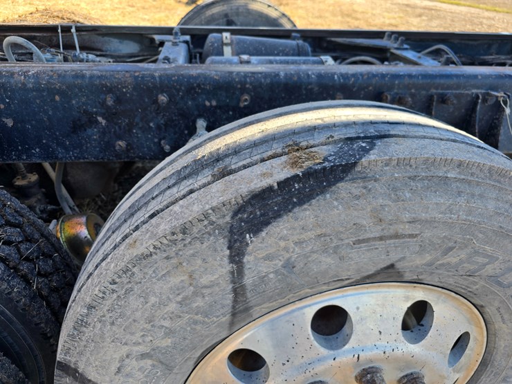 1999-kenworth-t800-image-62