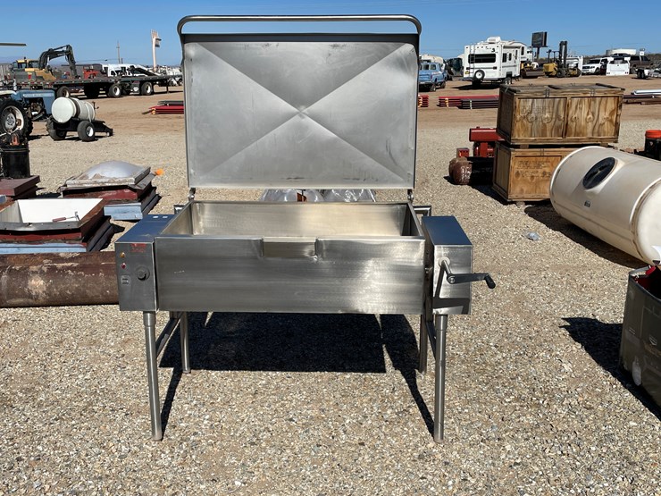 #3190-•-tilt-kettle-image-6