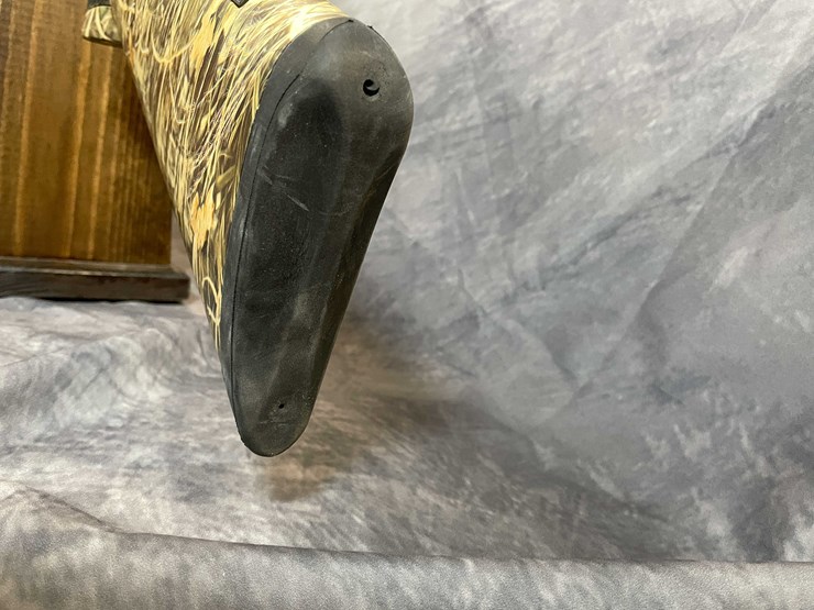 #2327-•-hatfield-gun-co.-12-ga.-semi-auto-shotgun,-sn:-12a23-001696-image-6