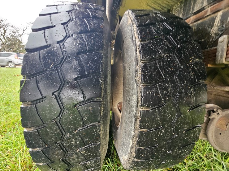 2002-international-durastar-4400-image-81