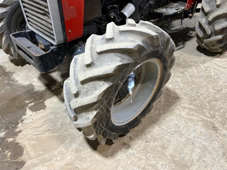 massey-ferguson-243-image-9