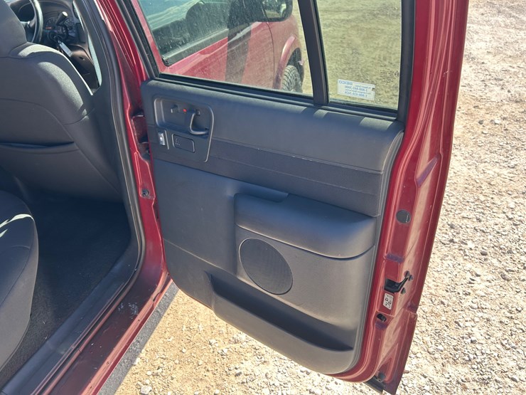 2003-chevrolet-s10-image-47