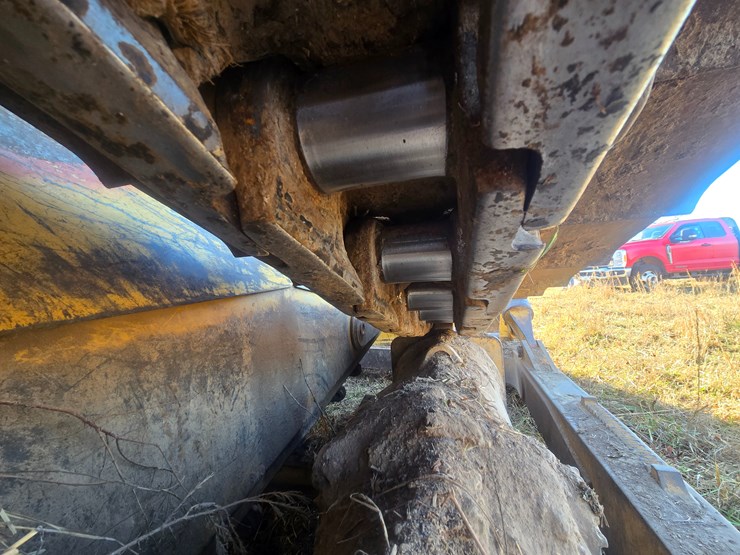 2002-caterpillar-d6r-image-78