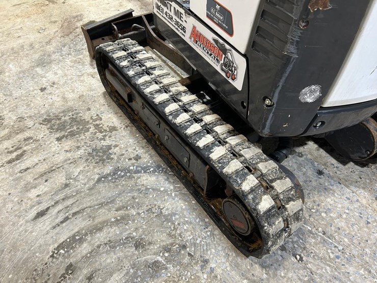 2022-bobcat-e10-image-14