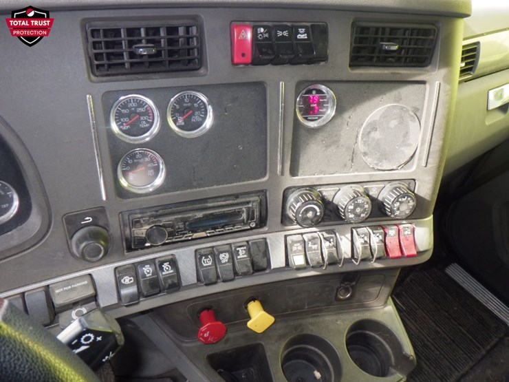 2019-kenworth-t880-image-19