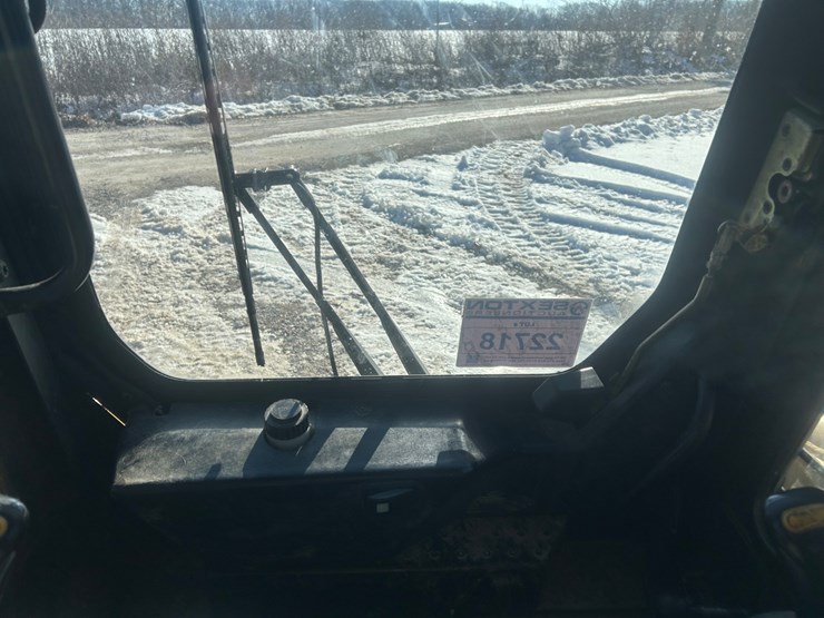 2003-caterpillar-236-image-41