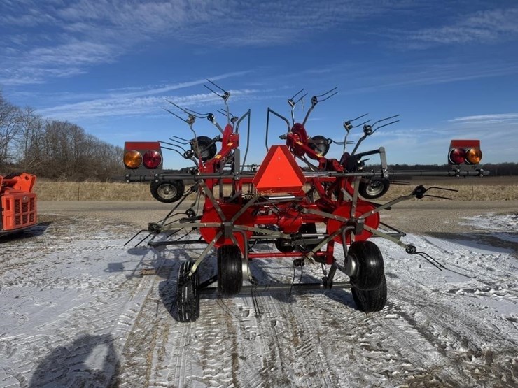 massey-ferguson-td776trc-image-6