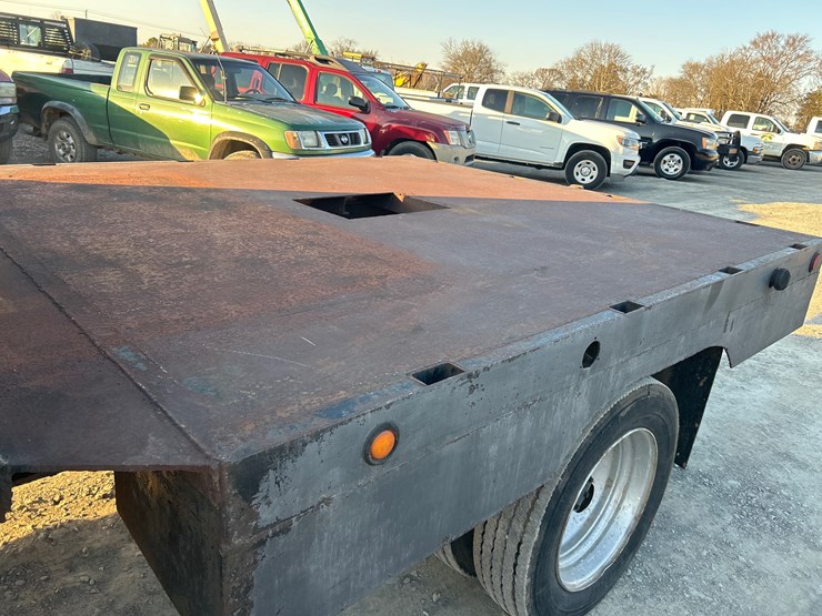 2003-ford-f550-image-7