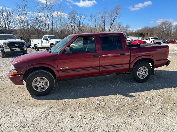 2003-chevrolet-s10-image-3