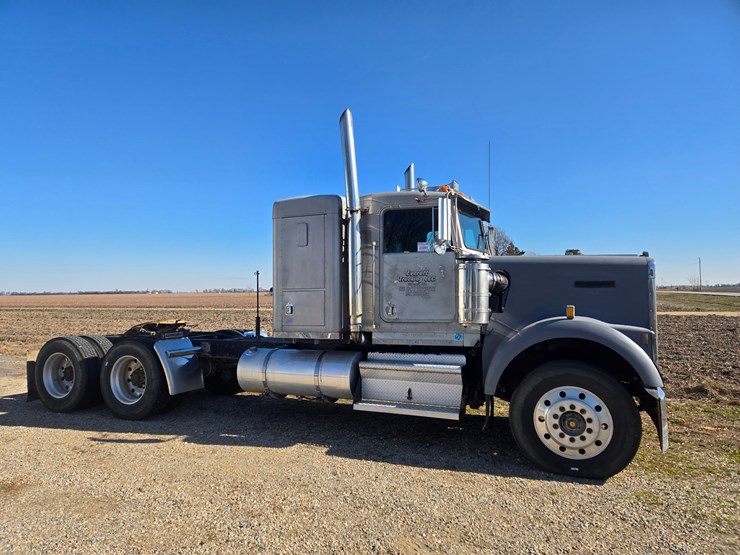 1986-kenworth-w900b-image-26