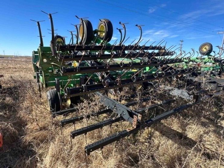 2008-john-deere-2210-image-7