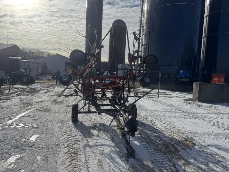 massey-ferguson-td776trc-image-2