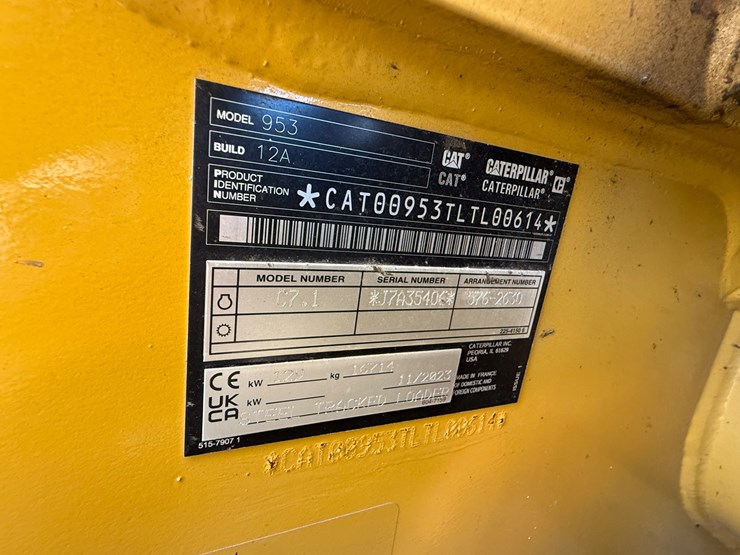 2023-caterpillar-953-image-19