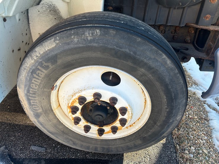 2010-international-durastar-4300-image-30