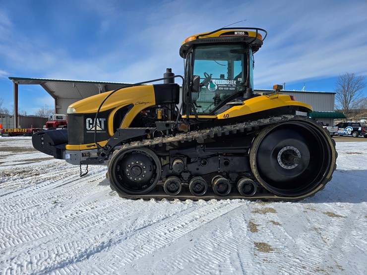 2003-challenger-mt855-image-6