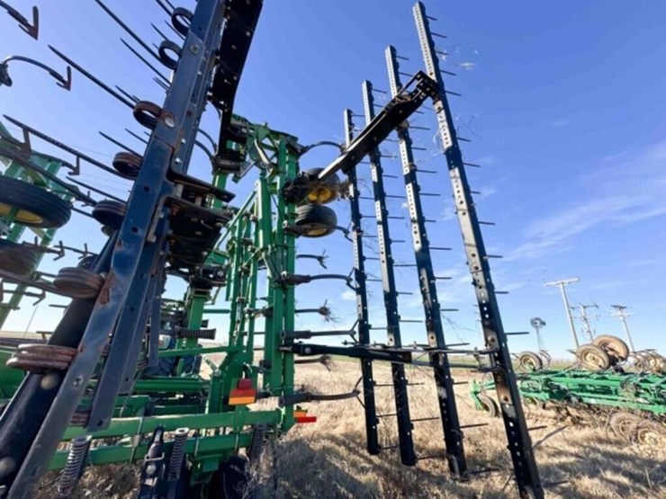 2008-john-deere-2210-image-28