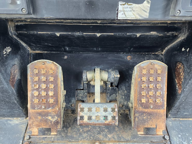 2002-caterpillar-963c-image-73