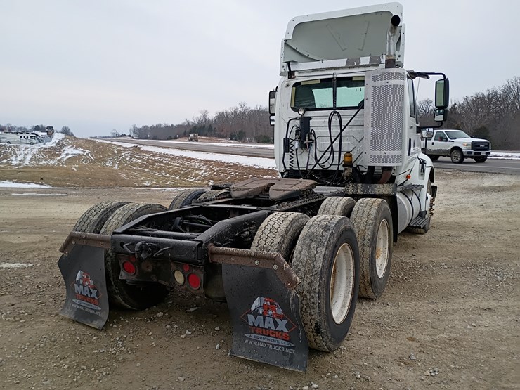 2011-international-transtar-8600-image-8