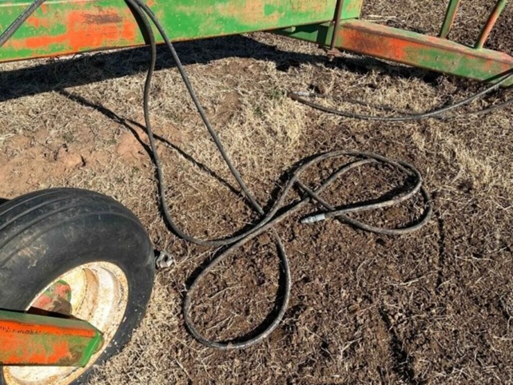 blanchat-10-bottom-plow-image-7