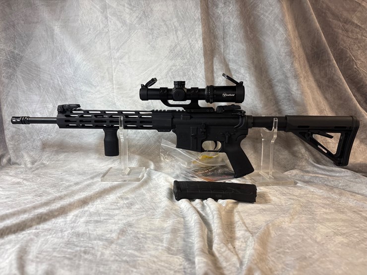 #2759-•-diamondback-db15-556-nato-semi-auto-rifle-,-sn:-db2645013-image-2