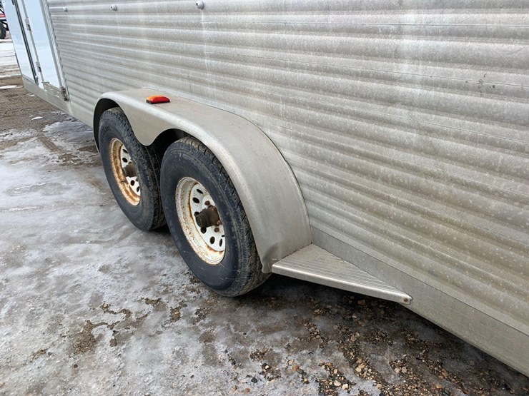 2003-exiss-sport-horse-trailer-image-29