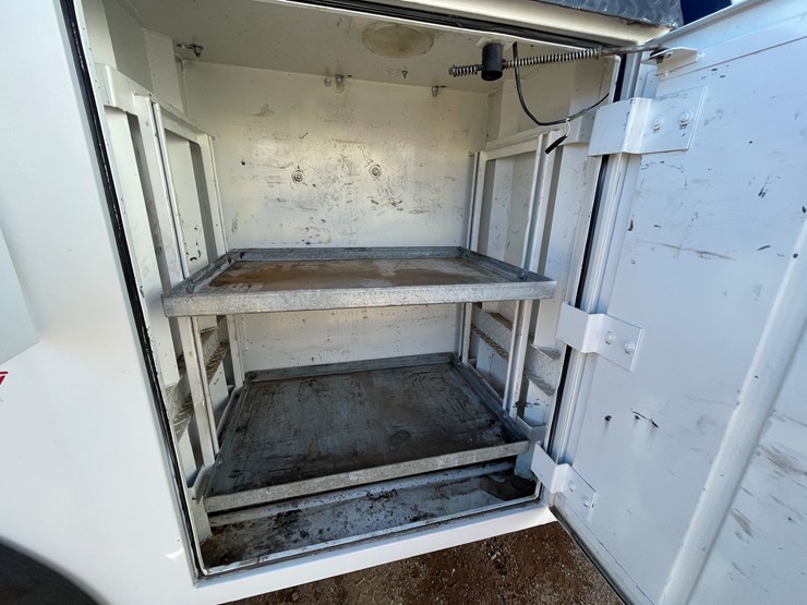 2013-ford-f450-image-135