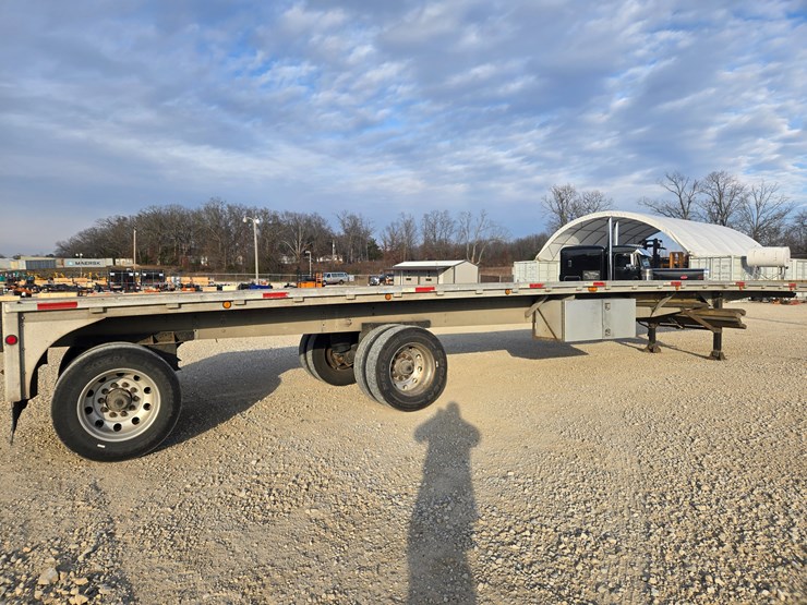 1998-reitnouer-flatbed-image-22