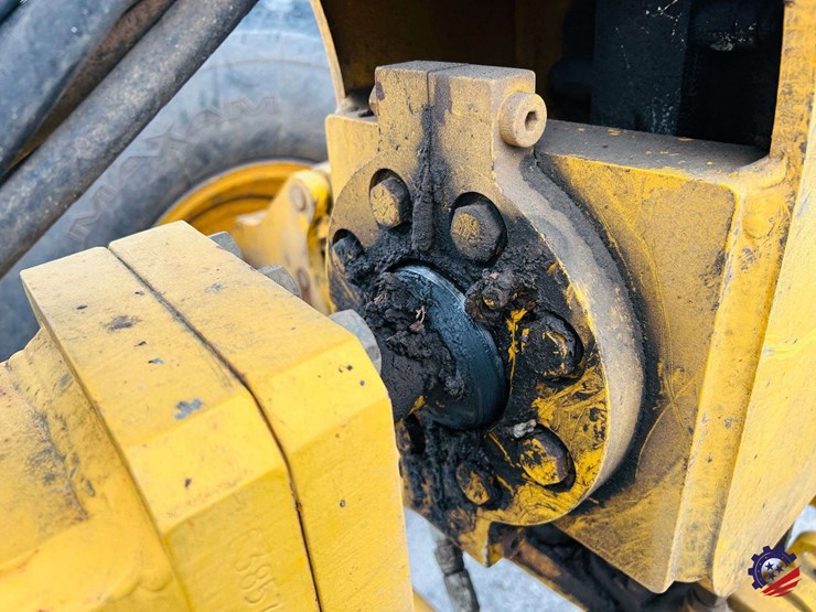 2003-volvo-g710b-image-41