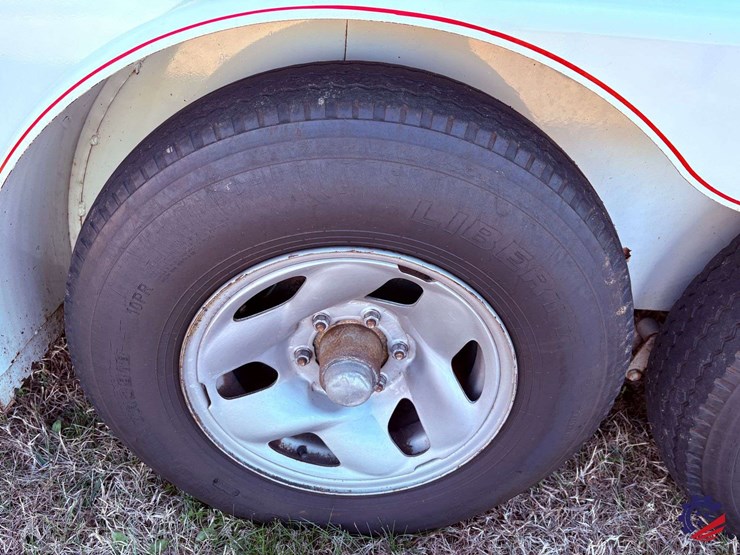 2007-delta-t/a-enclosed-gooseneck-trailer-image-25