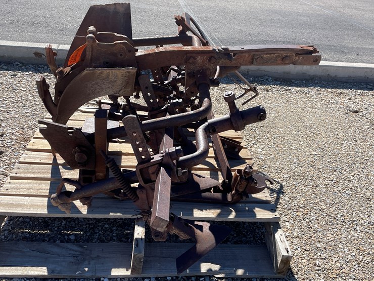 #3275-•-yard-art-image-2