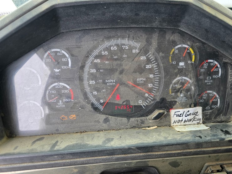 2012-caterpillar-660-image-105