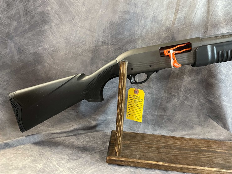 #2382-•-hatfield-12-ga.-pump-action-shotgun,-sn:-12p22-001187-image-8