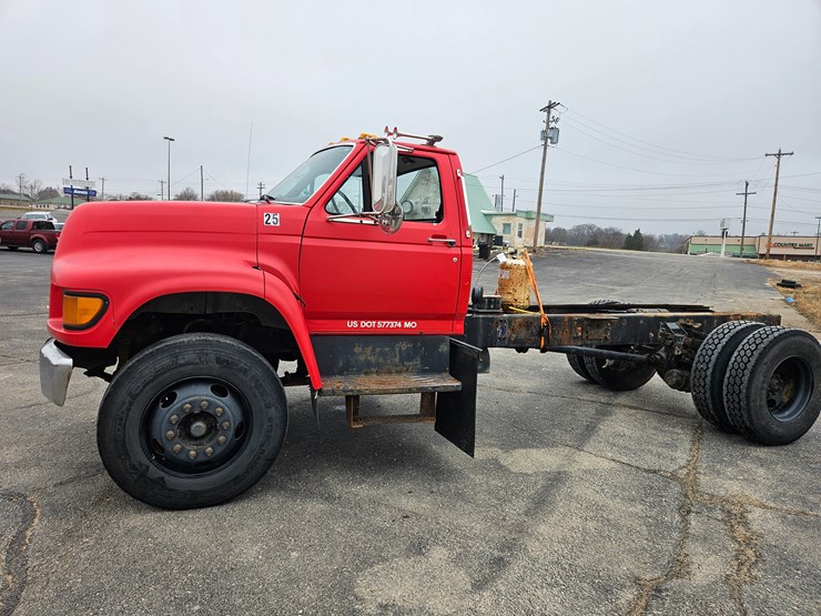 1998-ford-f700-image-4