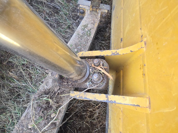 2002-caterpillar-d6r-image-83