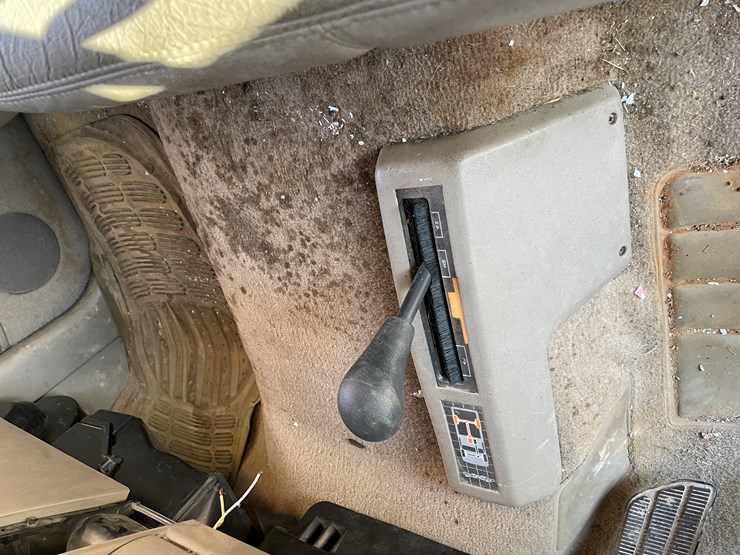 1997-chevrolet-k2500-image-18