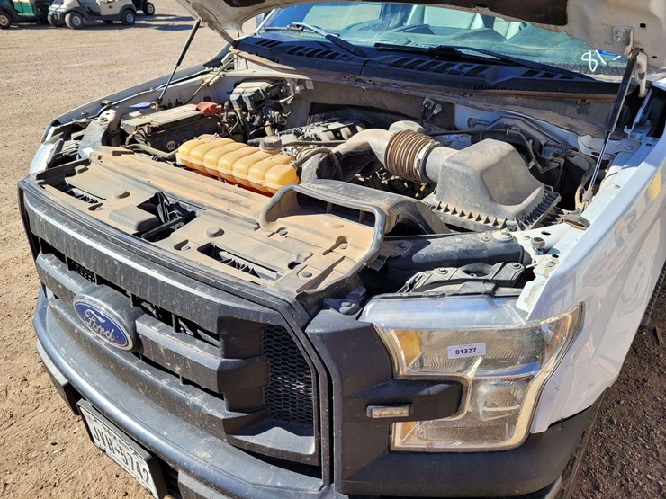 2017-ford-f150-image-19