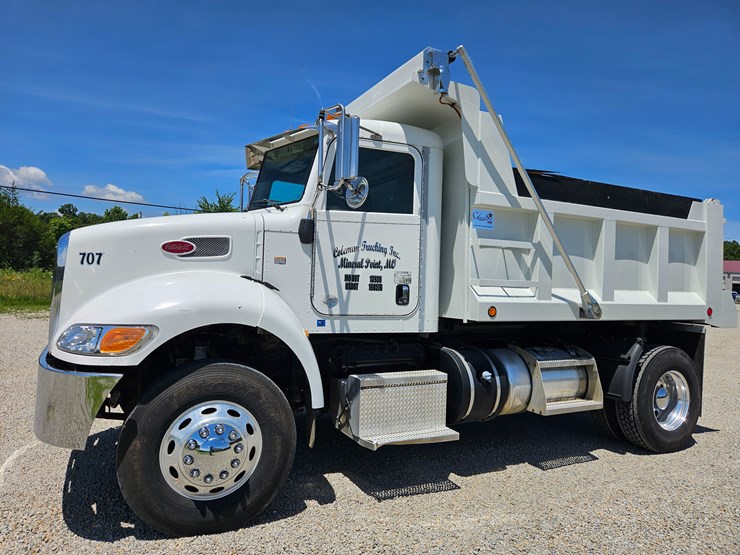 2012-peterbilt-382-image-4