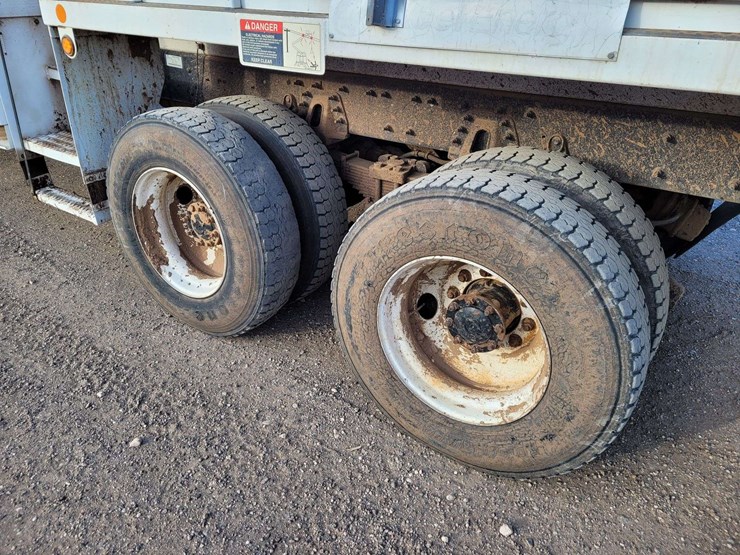 2011-international-workstar-7500-image-20